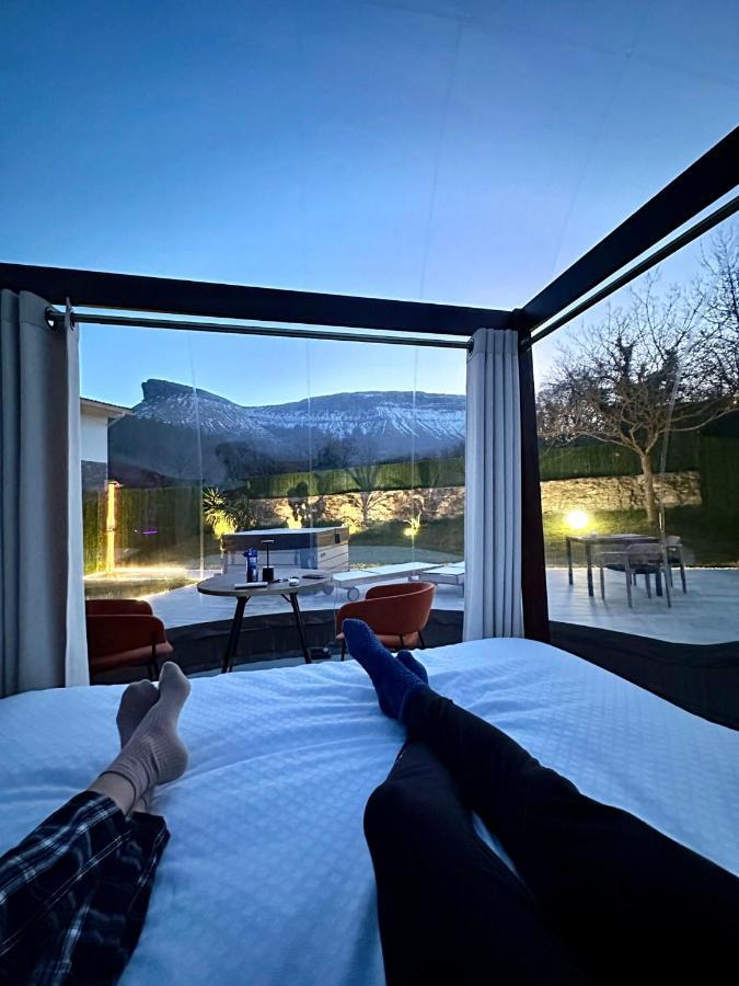 Hostal Sierra Salvada Bubbles Salmanton Exterior foto